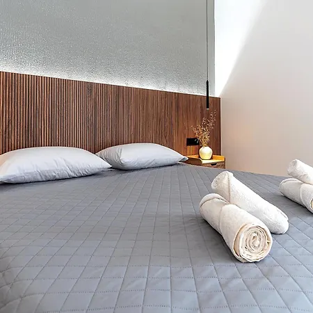 Elysian A3 Appartement *